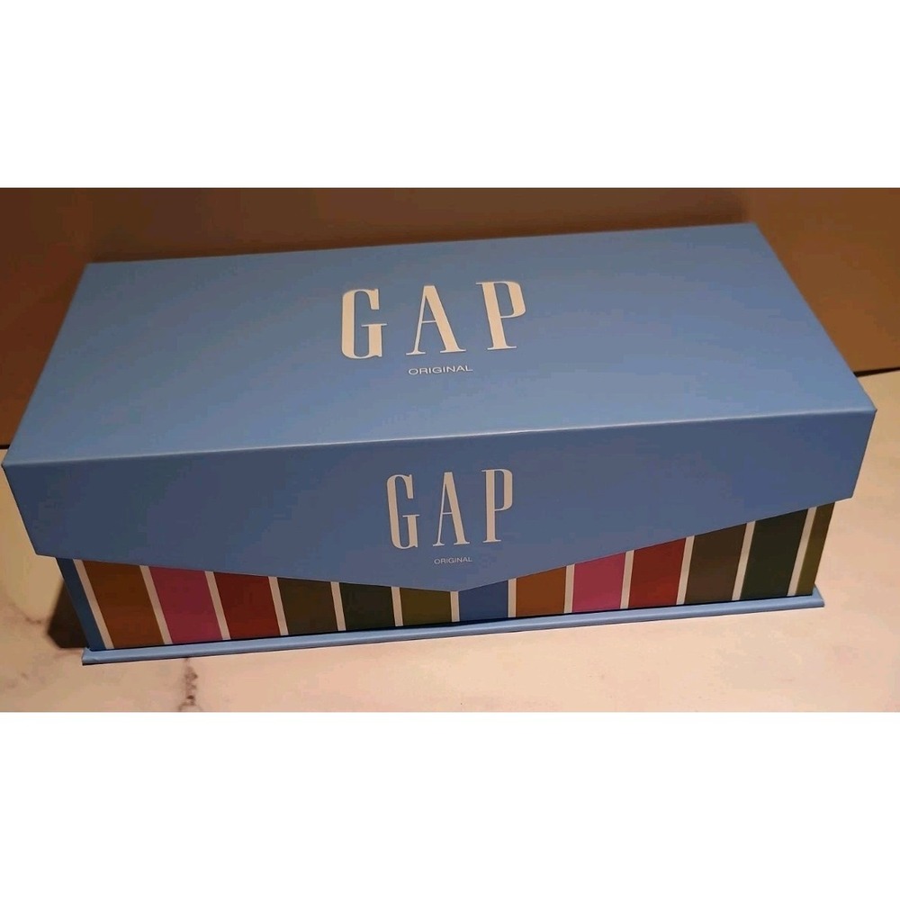 NEW GAP Women's 3‎ Pair Cotton Boot Socks Size 4-10 Neutral Colors - Picture 2 of 6